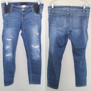 Liz Lange Maternity Ankle Skinny Distressed Dark Wash Jeans — Size Small